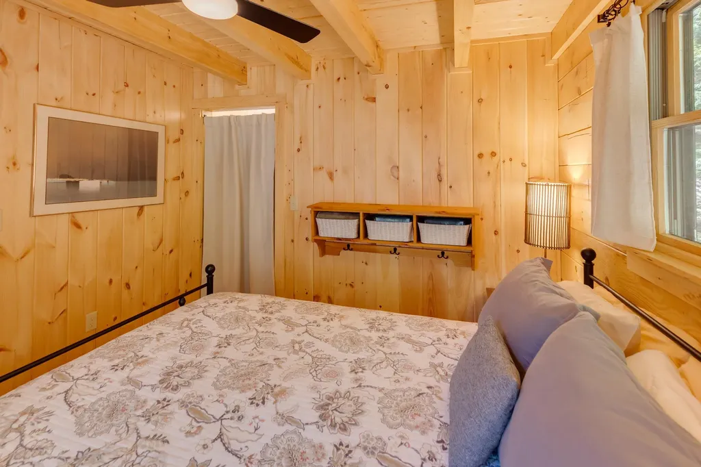 53 Rogers Road Haverhill NH 03785