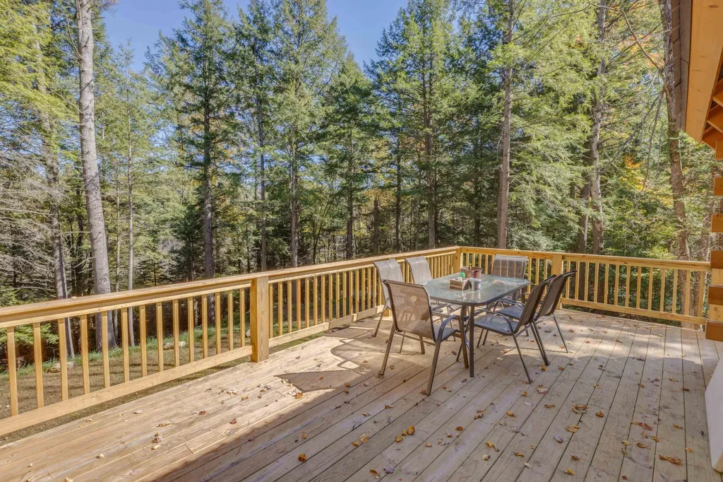 53 Rogers Road Haverhill NH 03785