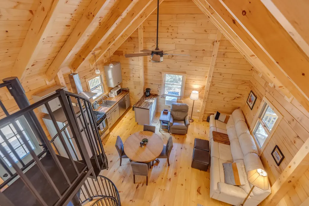 53 Rogers Road Haverhill NH 03785