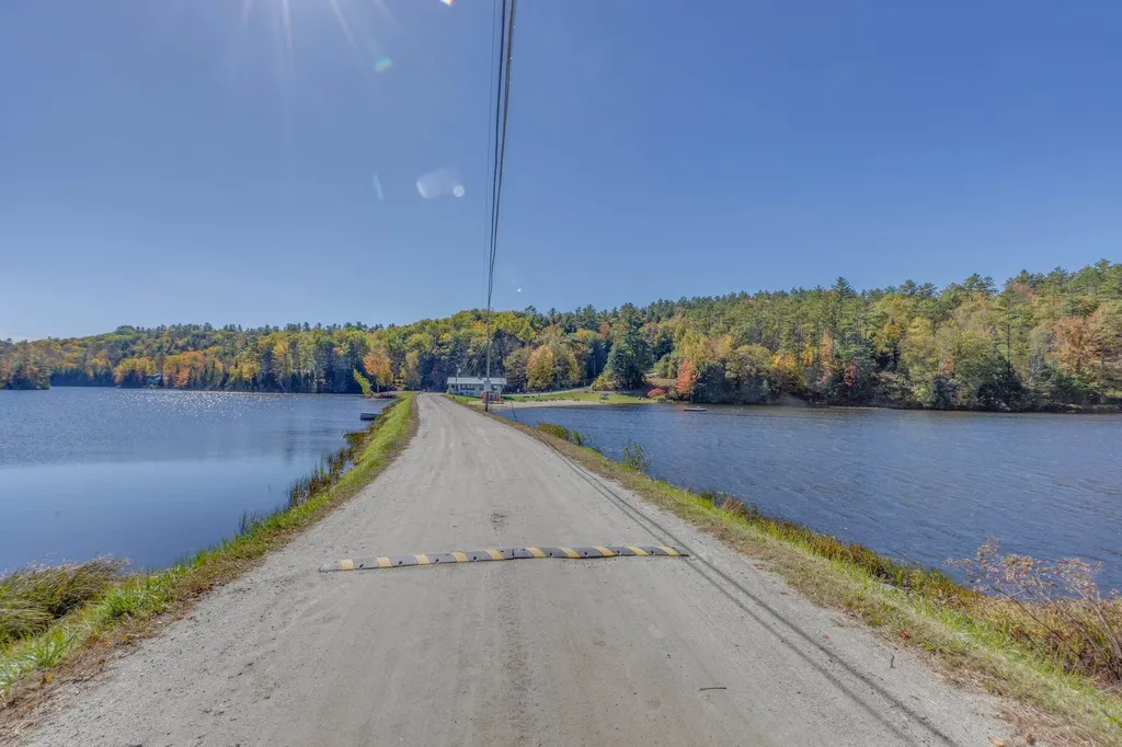 53 Rogers Road Haverhill NH 03785