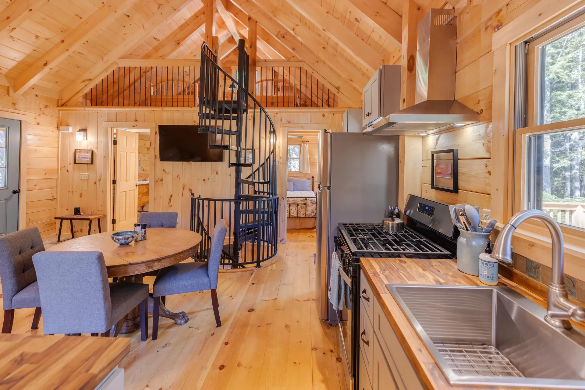 53 Rogers Road Haverhill NH 03785