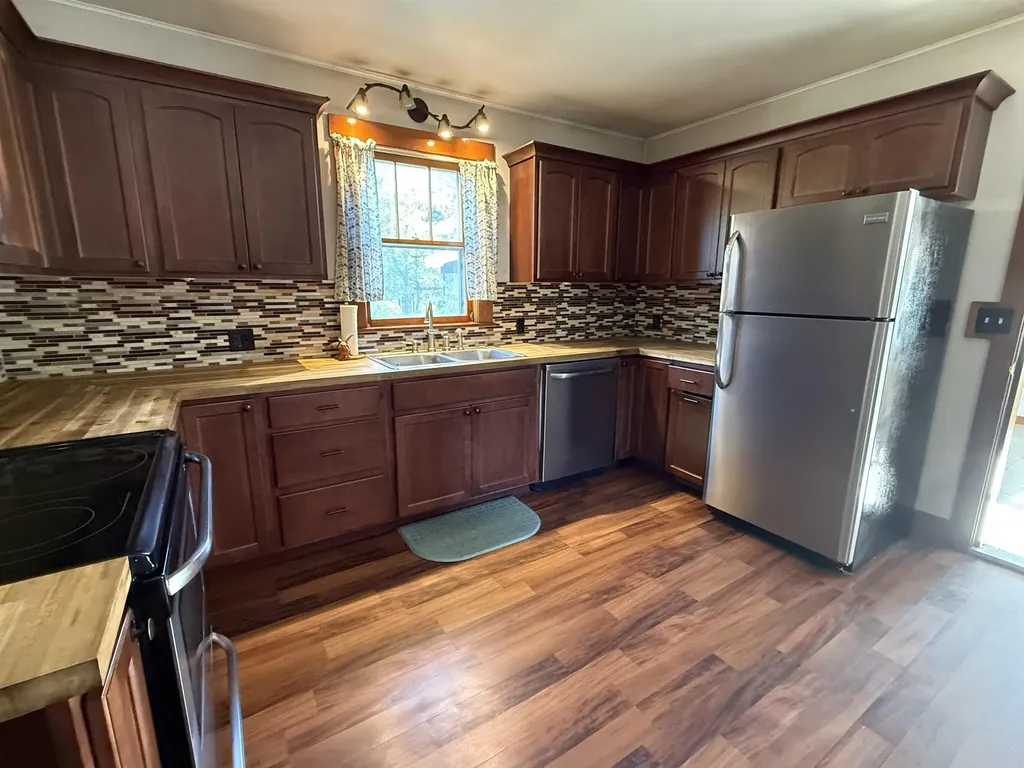 64 Wabun Avenue Morristown VT 05661