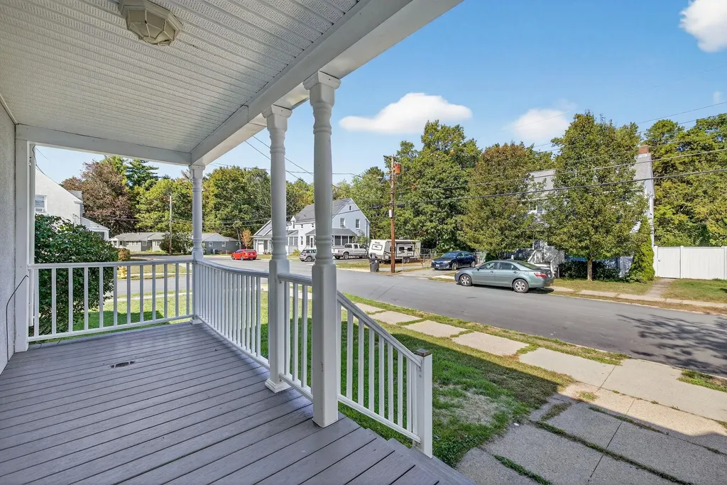 16-18 Perry Avenue Nashua NH 03060