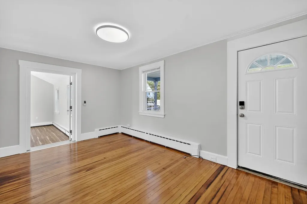 16-18 Perry Avenue Nashua NH 03060