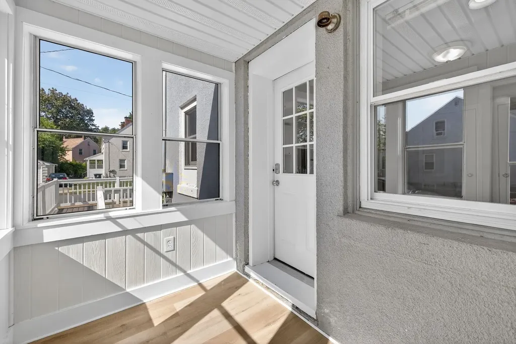 16-18 Perry Avenue Nashua NH 03060