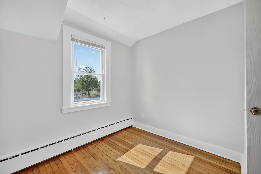 16-18 Perry Avenue Nashua NH 03060