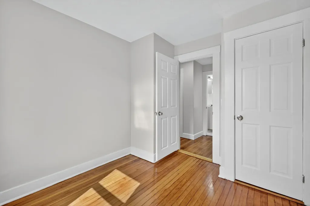 16-18 Perry Avenue Nashua NH 03060