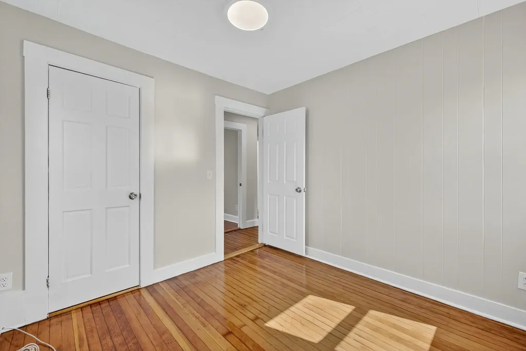 16-18 Perry Avenue Nashua NH 03060