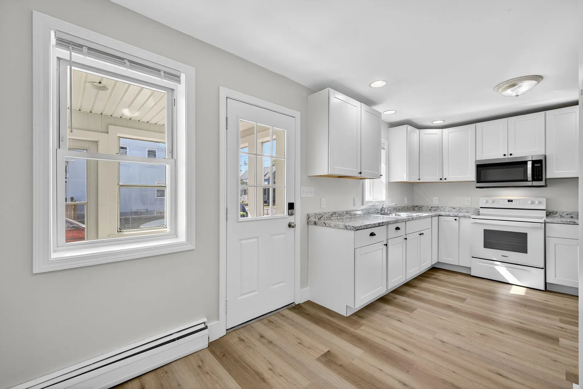 16-18 Perry Avenue Nashua NH 03060