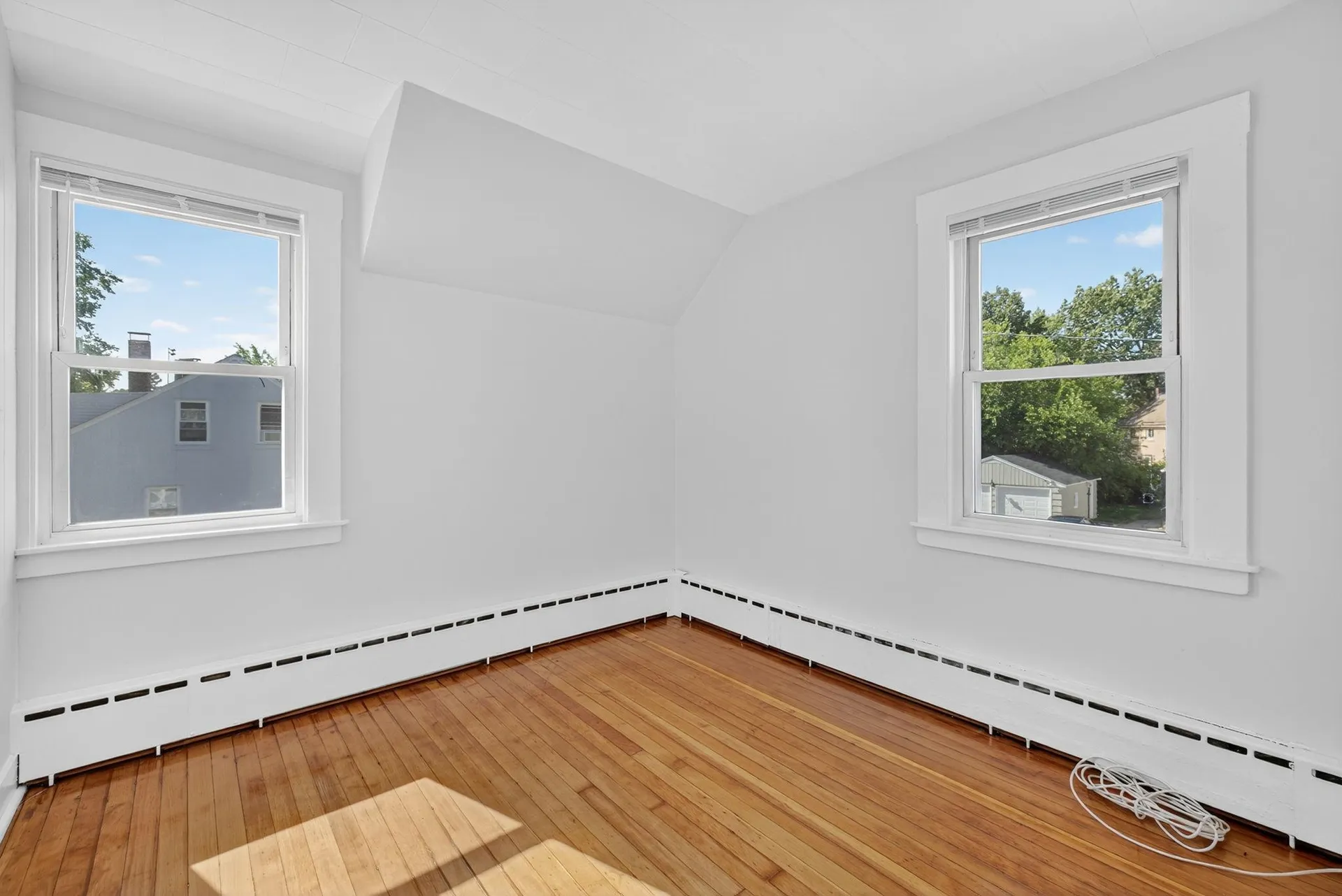 16-18 Perry Avenue Nashua NH 03060