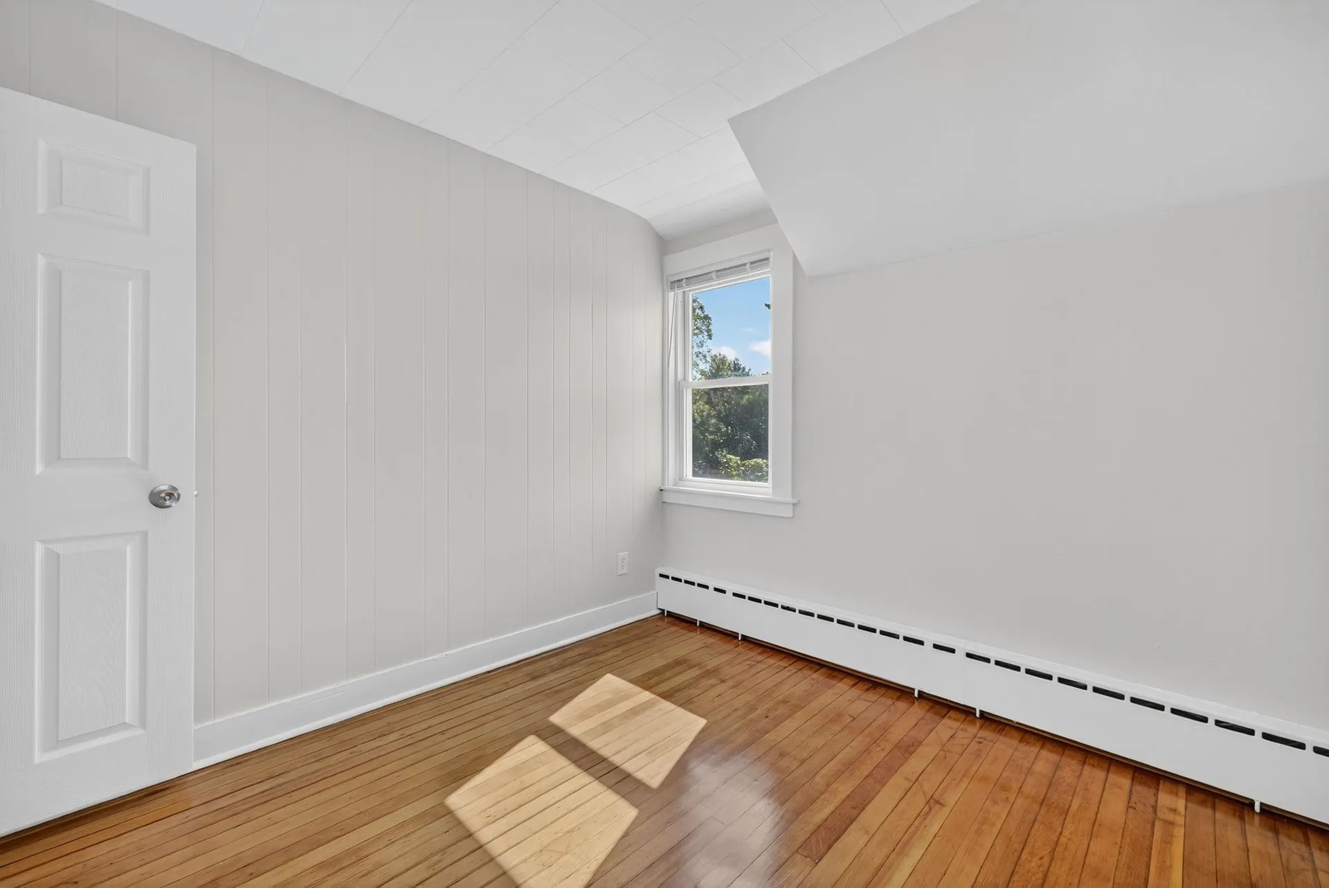 16-18 Perry Avenue Nashua NH 03060