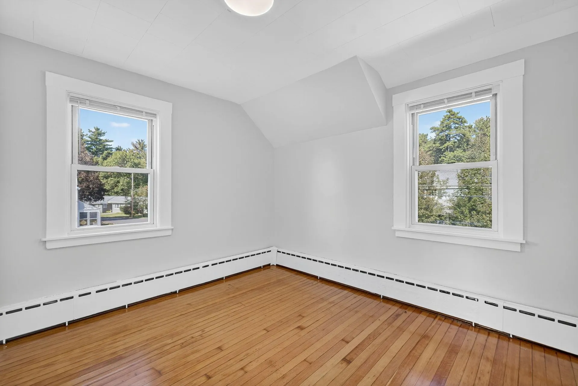 16-18 Perry Avenue Nashua NH 03060