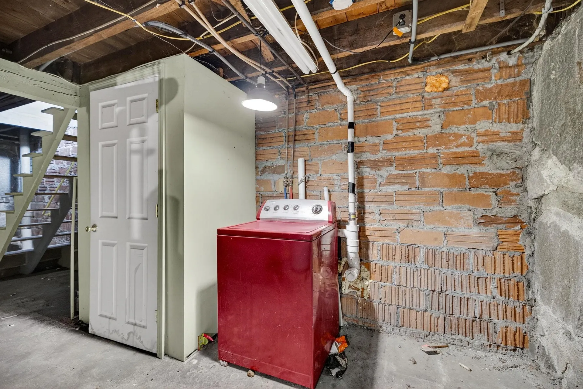 16-18 Perry Avenue Nashua NH 03060