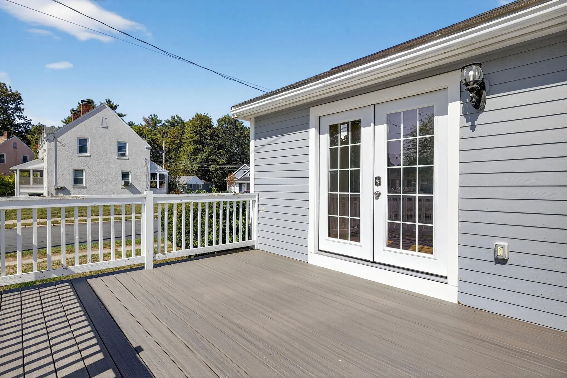 16-18 Perry Avenue Nashua NH 03060