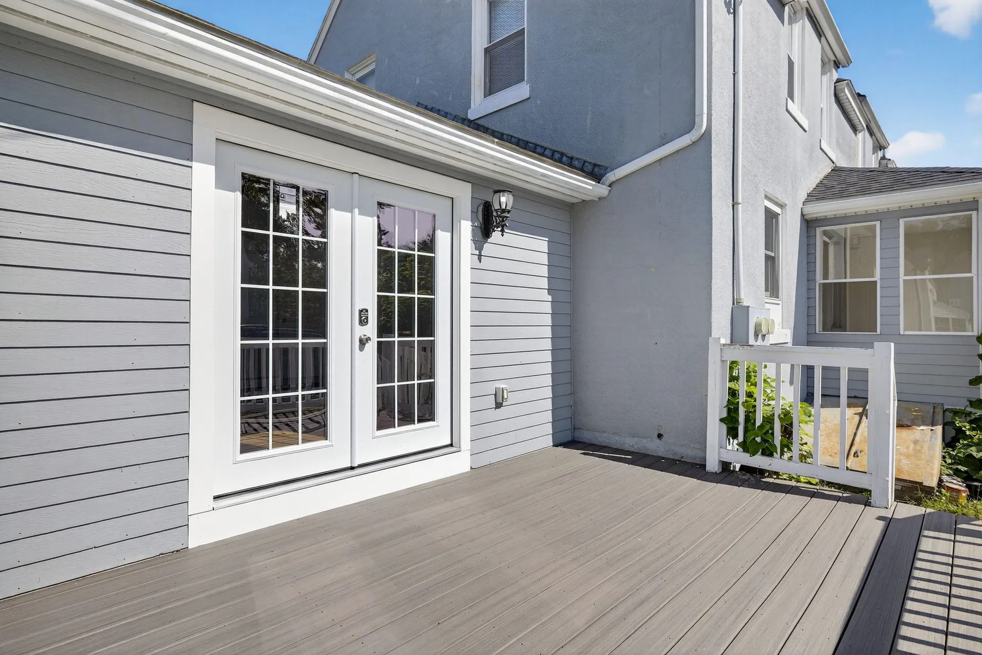 16-18 Perry Avenue Nashua NH 03060