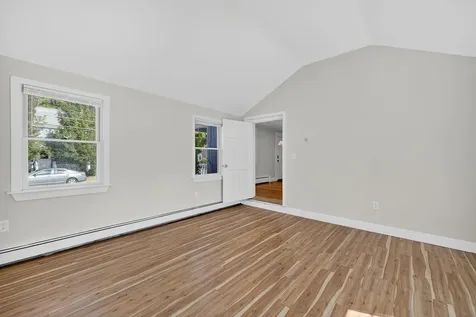 16-18 Perry Avenue Nashua NH 03060