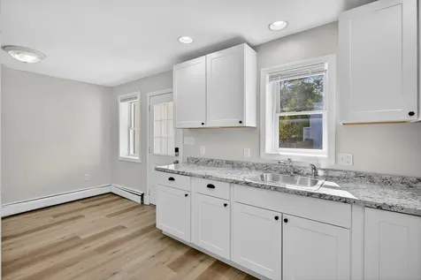 16-18 Perry Avenue Nashua NH 03060