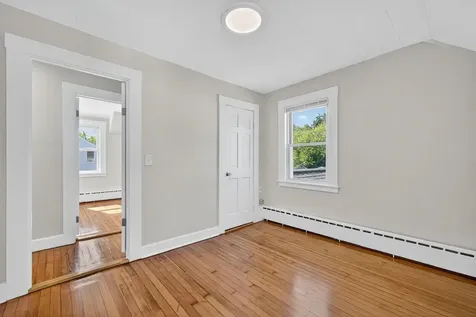 16-18 Perry Avenue Nashua NH 03060