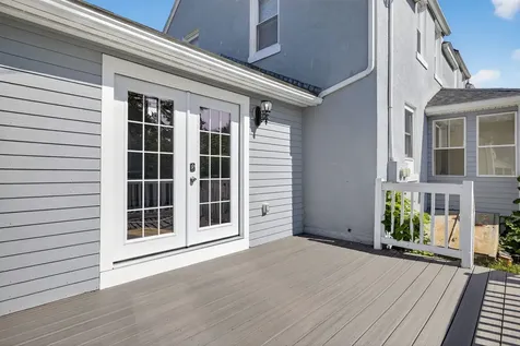 16-18 Perry Avenue Nashua NH 03060