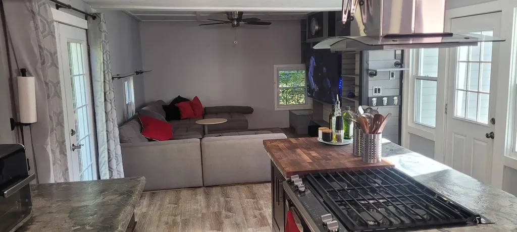 123 West River Road Hooksett NH 03106