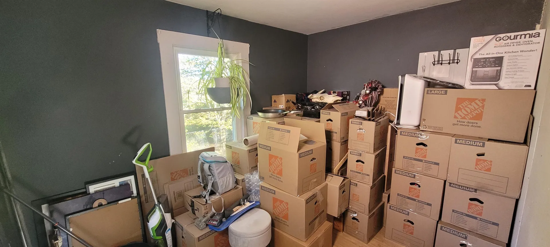 123 West River Road Hooksett NH 03106