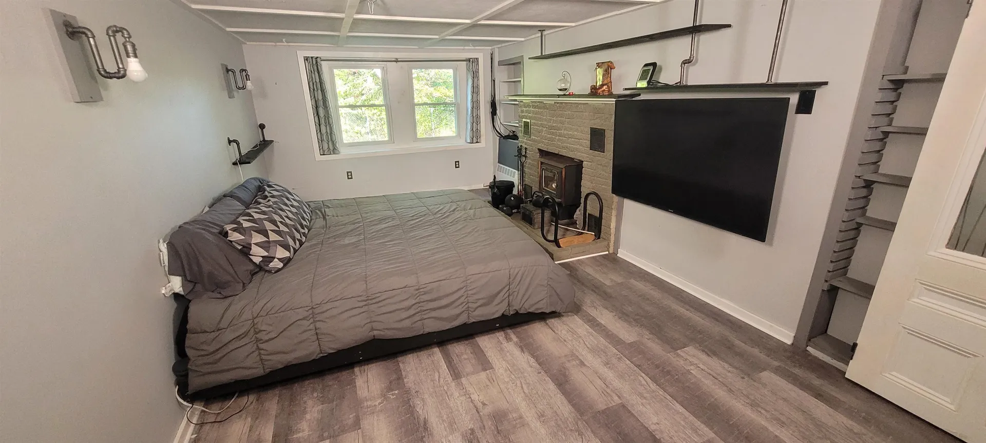 123 West River Road Hooksett NH 03106