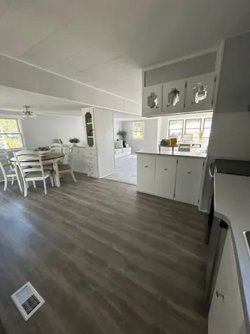 512 Canterbury Drive Exeter NH 03833