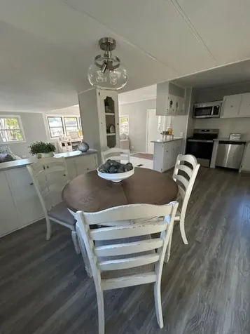 512 Canterbury Drive Exeter NH 03833