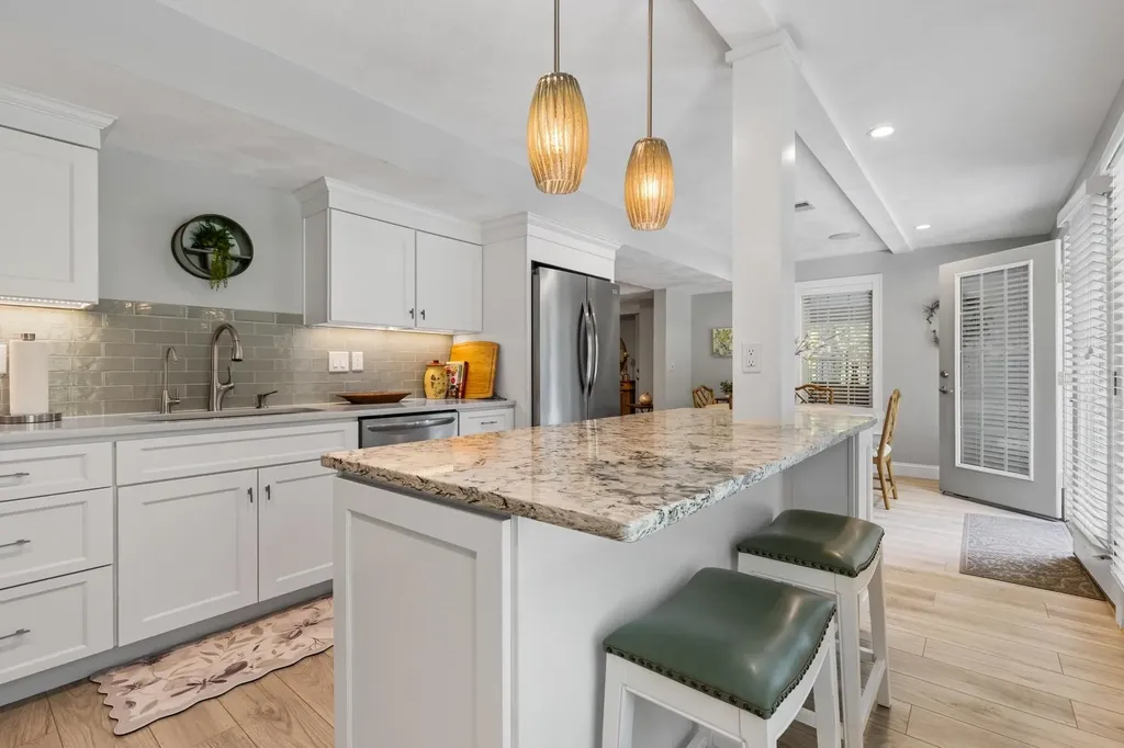 16 Runaway Road Newfields NH 03856