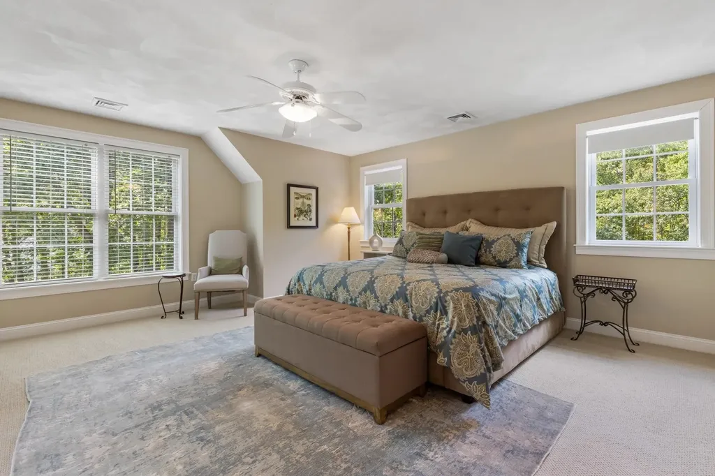 16 Runaway Road Newfields NH 03856