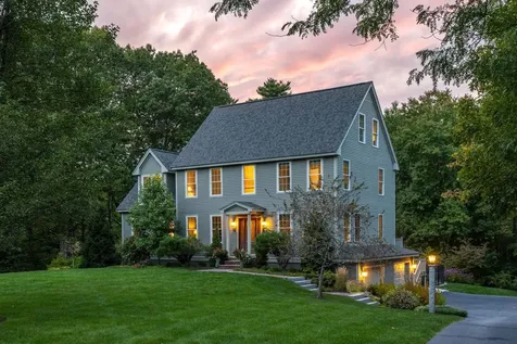 16 Runaway Road Newfields NH 03856