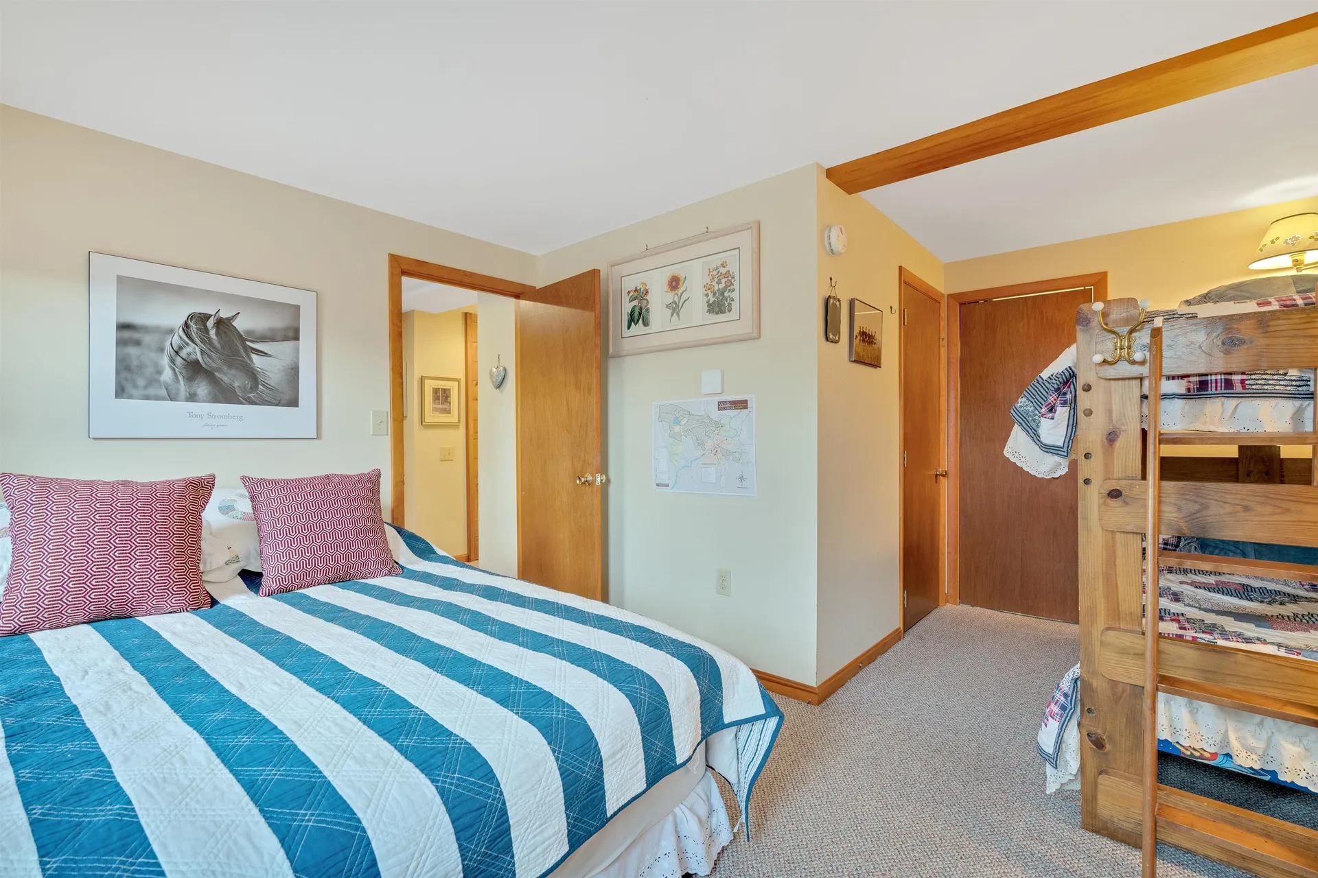 211 Wood Road Hartford VT 05059