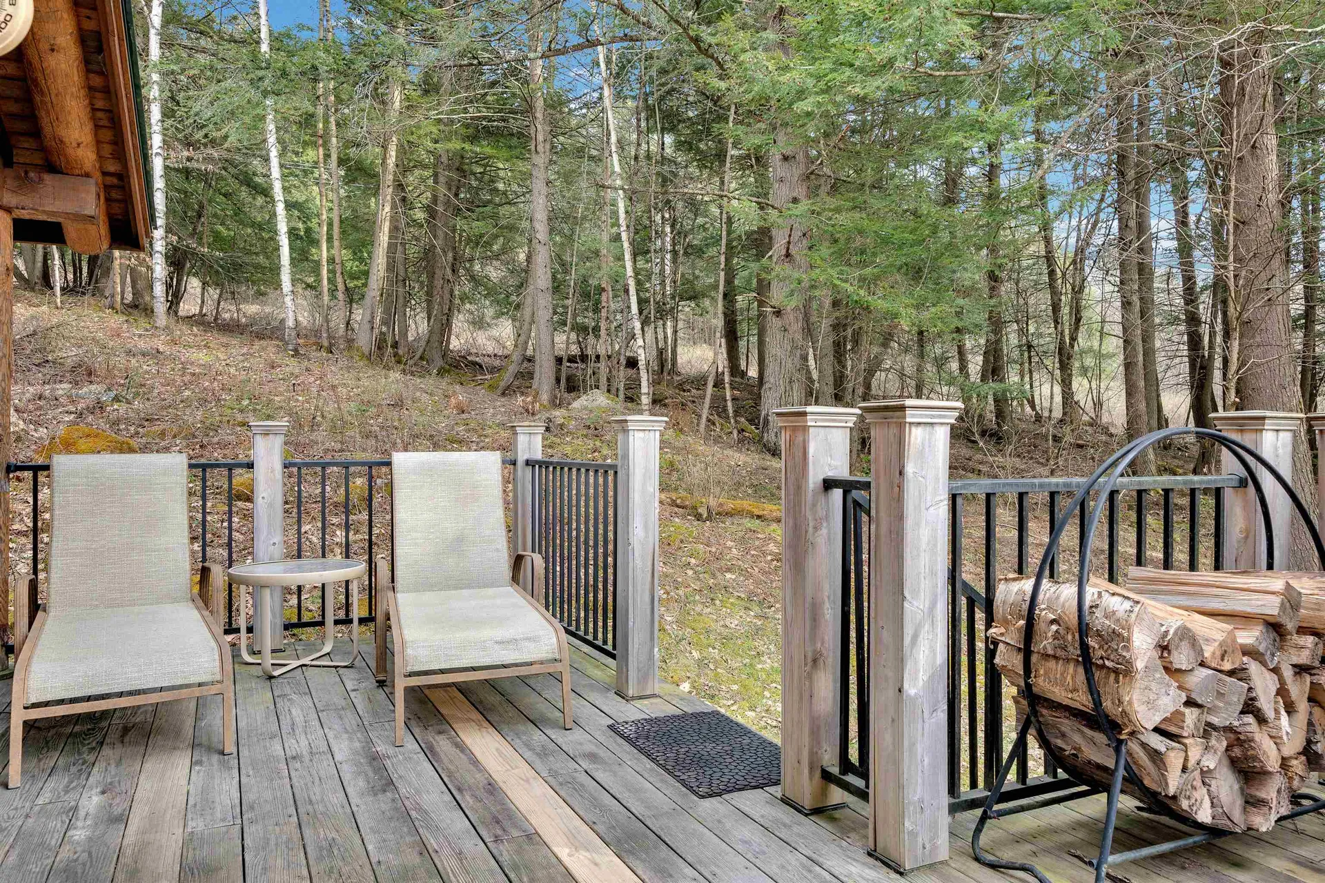 211 Wood Road Hartford VT 05059