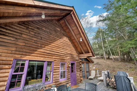 211 Wood Road Hartford VT 05059