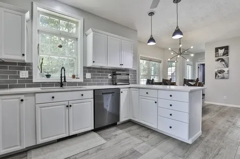 56 Greenfield Parkway Bedford NH 03110