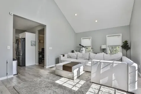 56 Greenfield Parkway Bedford NH 03110