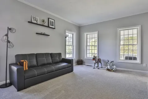 56 Greenfield Parkway Bedford NH 03110