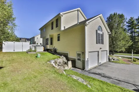 56 Greenfield Parkway Bedford NH 03110