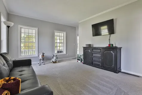 56 Greenfield Parkway Bedford NH 03110