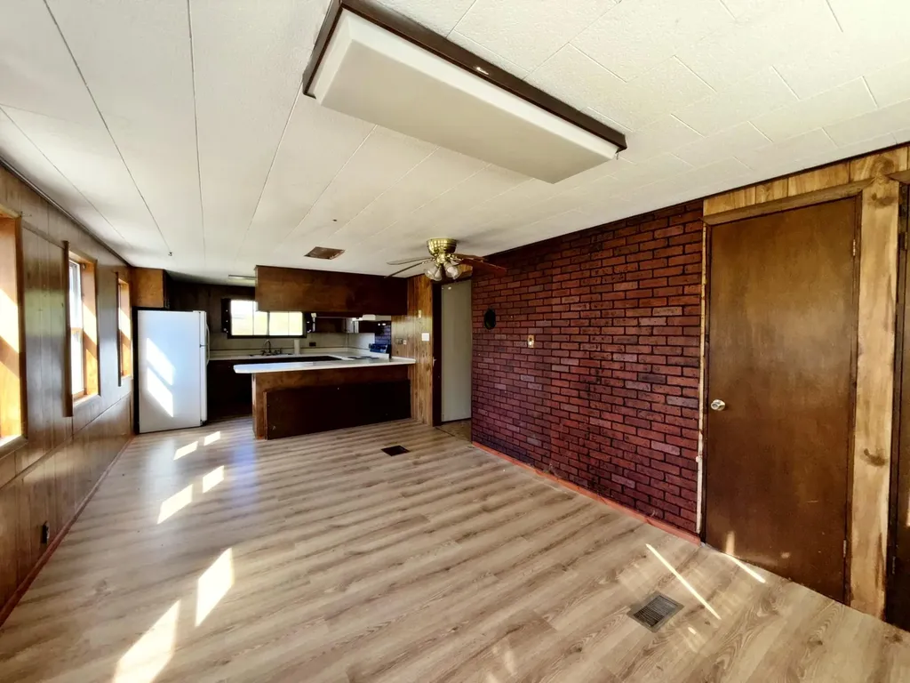 4065 Vt Route 105 Newport Town VT 05857