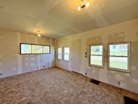 4065 Vt Route 105 Newport Town VT 05857