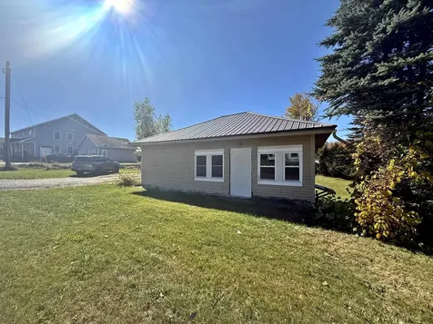 4065 Vt Route 105 Newport Town VT 05857