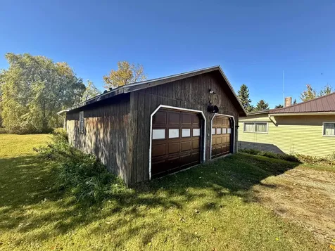 4065 Vt Route 105 Newport Town VT 05857