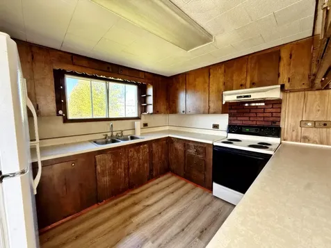 4065 Vt Route 105 Newport Town VT 05857