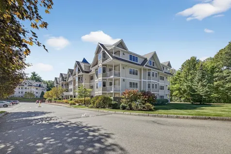 1 Sterling Hill Lane Exeter NH 03833