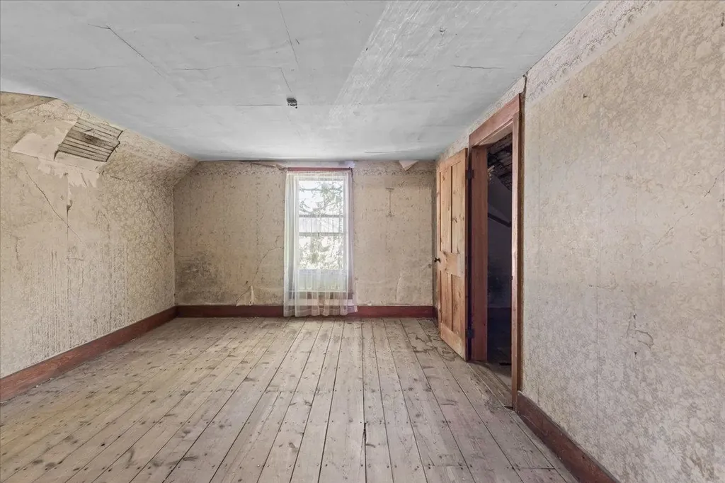 35 Best Street Morristown VT 05661