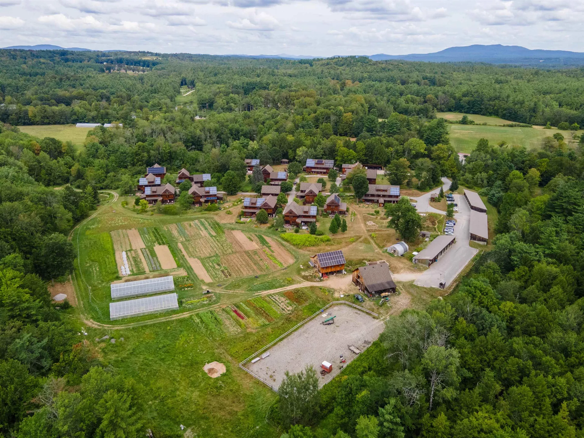 89 Steele Road Peterborough NH 03458