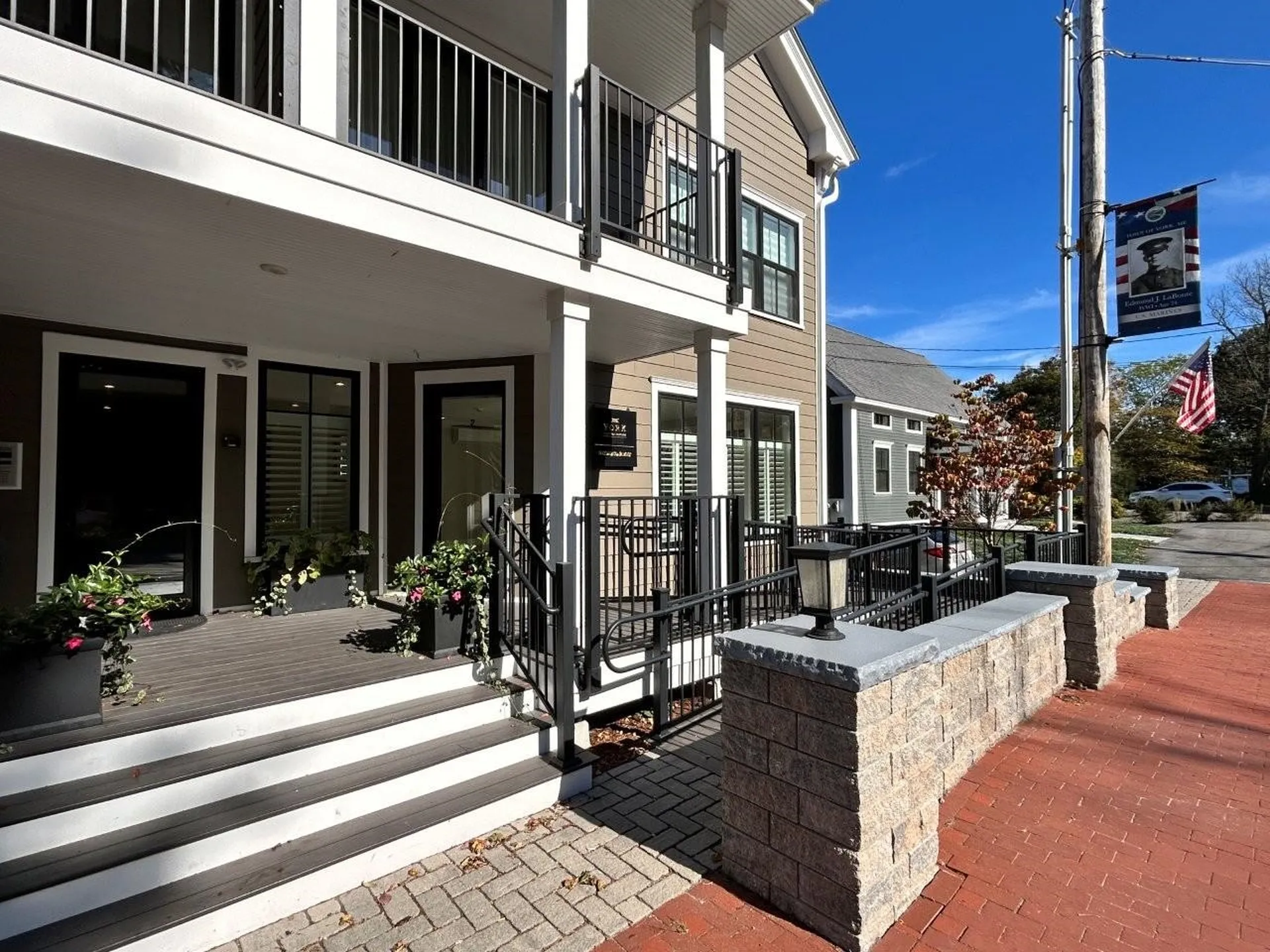 298 York Street York ME 03909