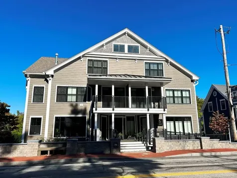 298 York Street York ME 03909