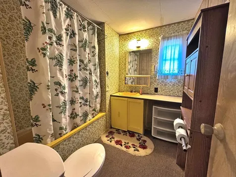 889 Overlea Road Bennington VT 05201